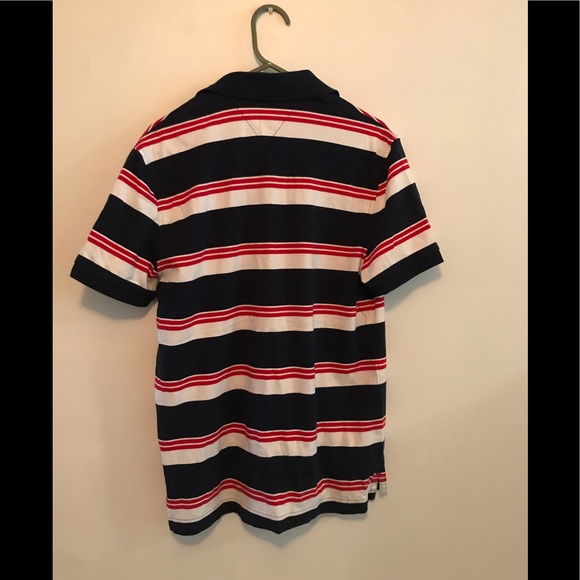 Tommy Hilfiger T Shirt - Picture 2 of 5